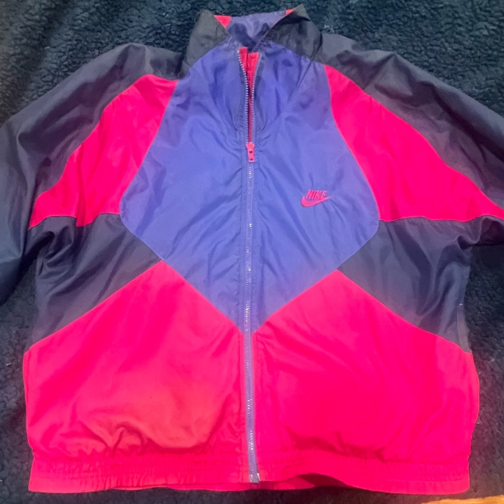 1980s /1990s Vintage Throwback Nike Womens Pink and Purple Windbreaker